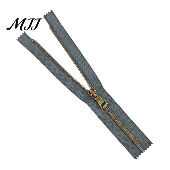 Non Separating Zipper 20Pcs Retro Bronze Closed-End Set, Heavy Duty Metal Y-Teeth Sewing Tape Replacement, for DIY Handbags Pockets Set