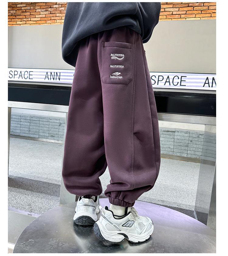Pantalon de survêtement en velours tendance à jambes larges pour garçons: Style de rue Automne/Hiver 2025 pour les grands enfants