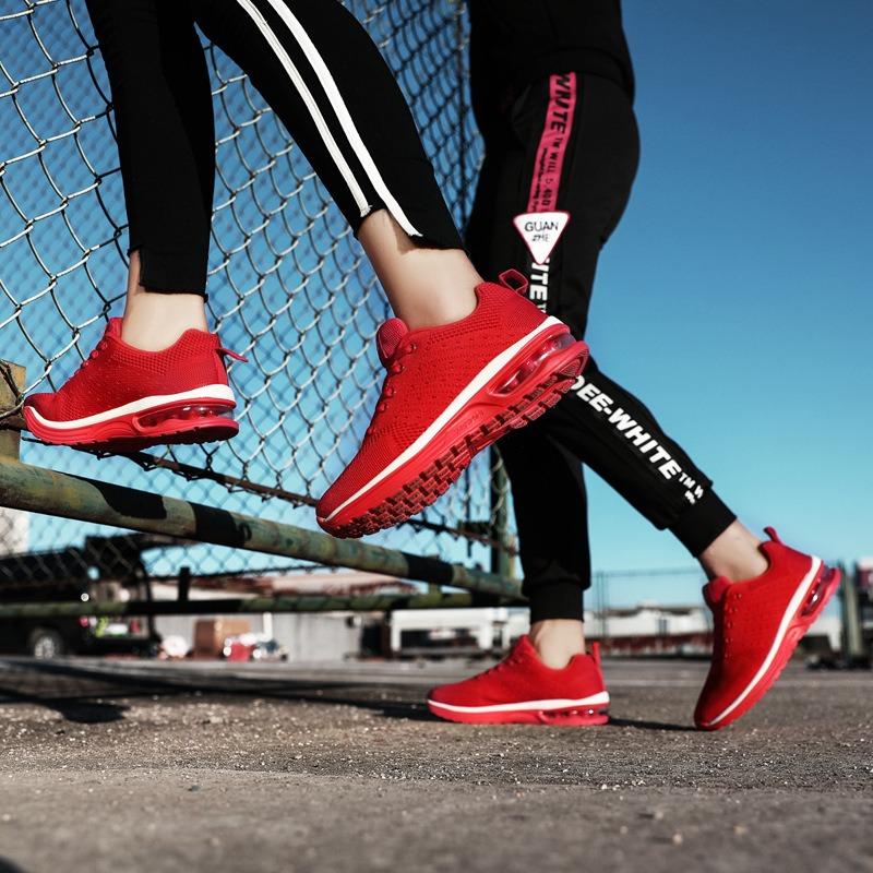 Fashion Men Casual Sport Shoes Light Sneakers White Outdoor Breathable Mesh Black Running Shoes Athletic Jogging Tennis Shoes