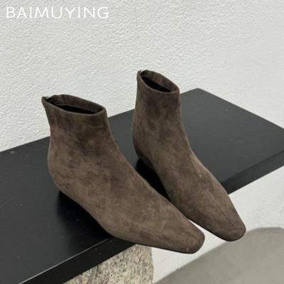 Winter Ankle Boots Pointed Toe Sexy Flats Suede Fashion Shoes 2025 Trend Designer Goth Gladiator Winter Chelsea Boats De Mujer
