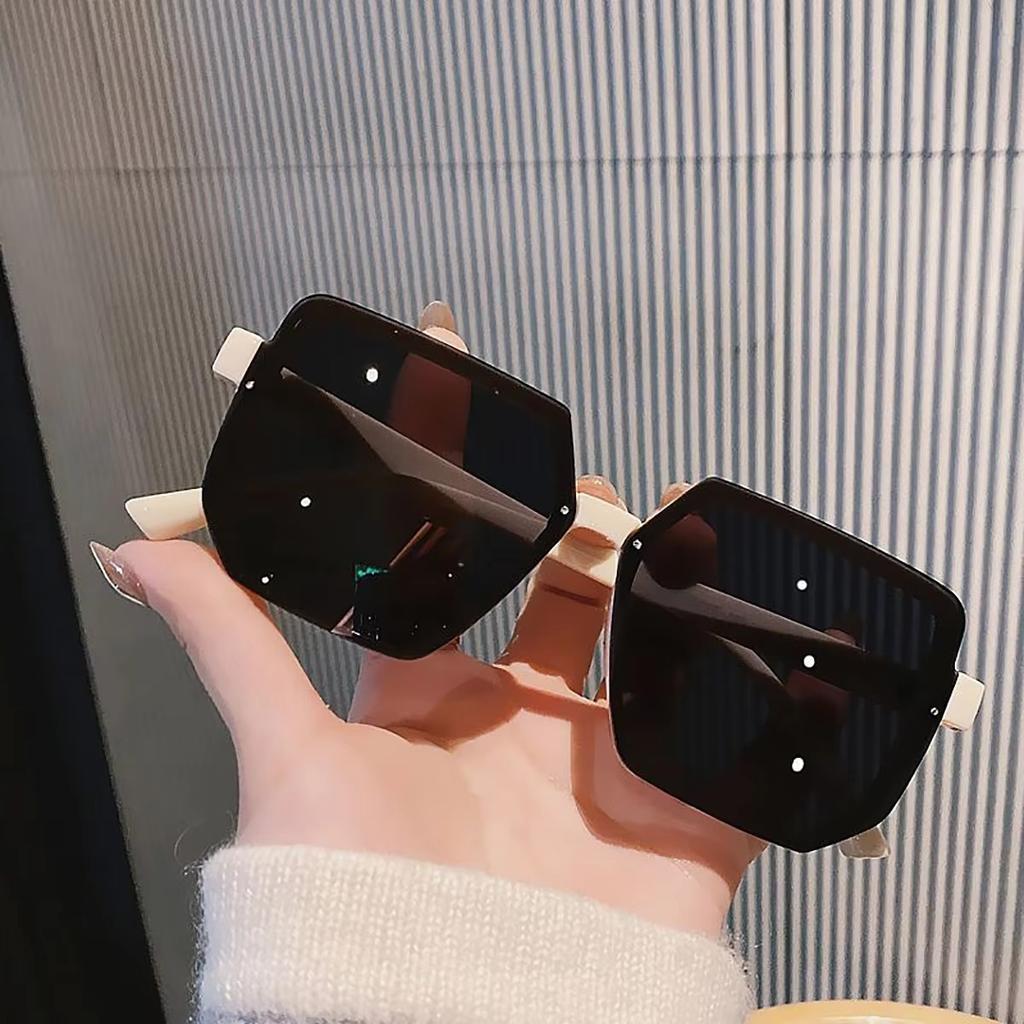 Women's Polygon Sunglasses Women Classic Vintage Small Frame New Sun Glasses Outdoor Driving Fashion Eyewear UV400 Oculos De Sol