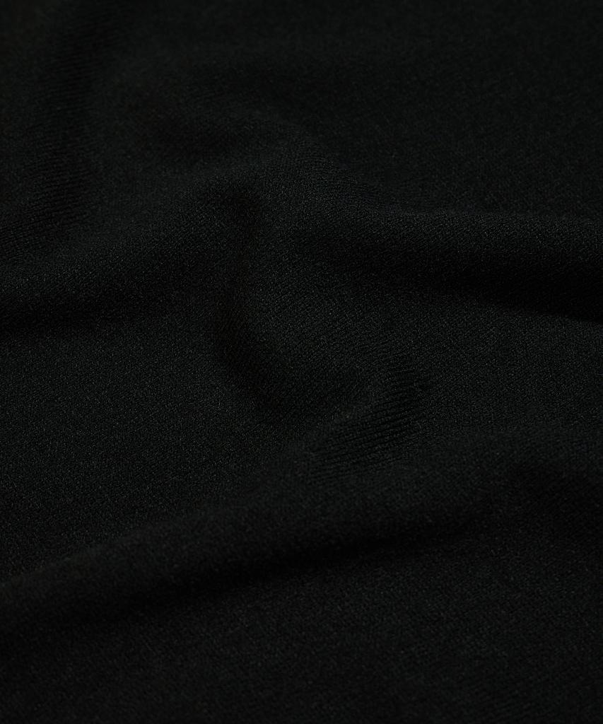 Seutaendeuobeo Crop Round Neck Knit [Black]
