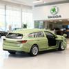 1:43 Skoda SUPERB Alloy Car Diecasts & Toy Vehicles Car Model Miniature Scale Model Car Toys For Children