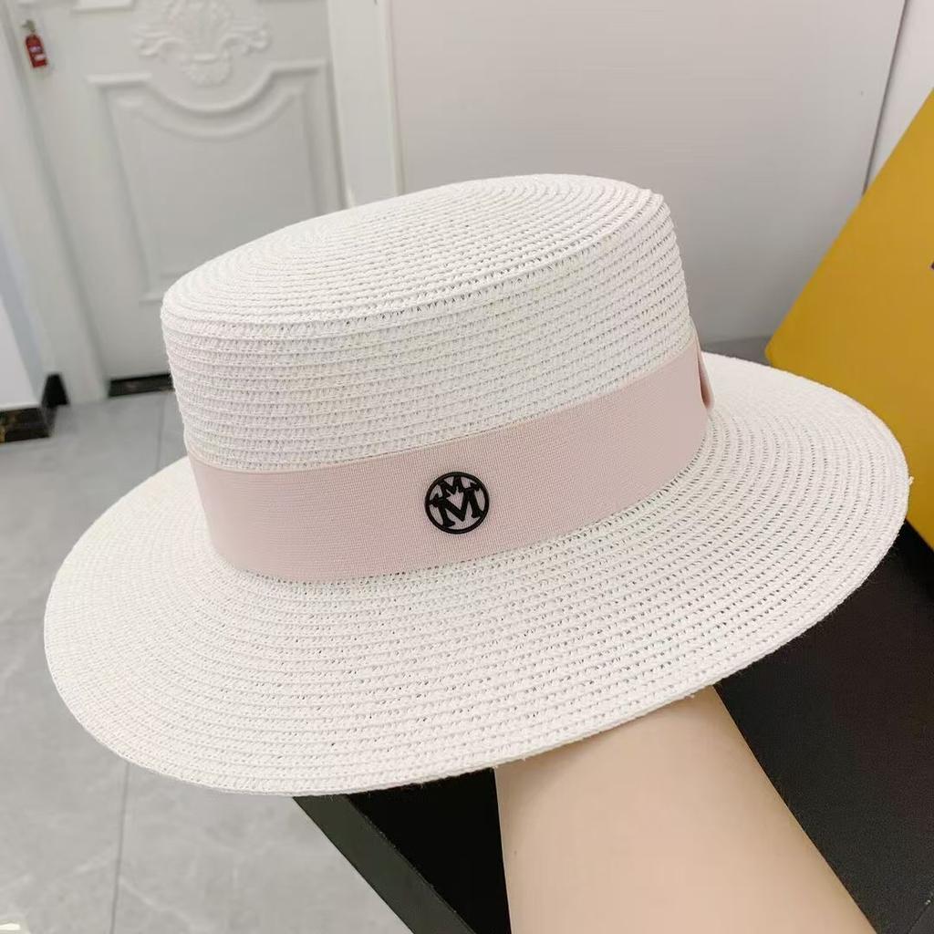 Straw hat female summer versatile flat top beach hat sun protection shade British top hat Internet celebrities outdoors
