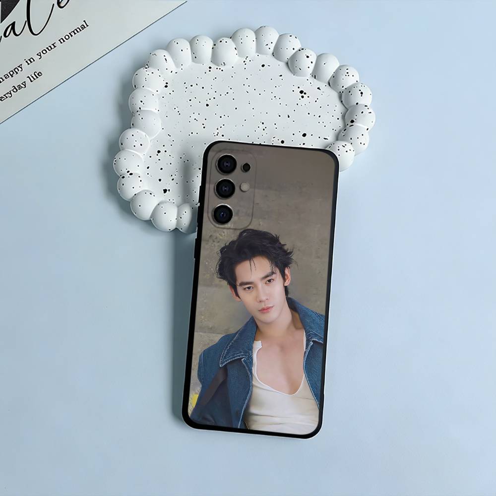 actor-Yu Shi Phone Case For Samsung S25,S24,S21,S22,S23,S30,Ultra,S20,Plus,Fe,Lite,Black Soft Silicone