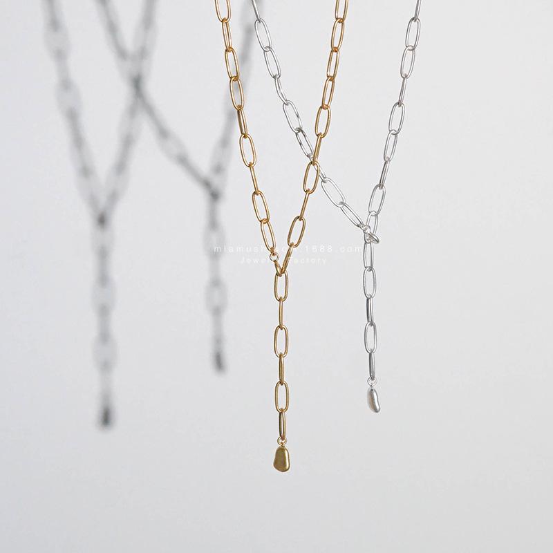 

Matsumoto Ena Minimalist Matte Chain Pendant Necklace
