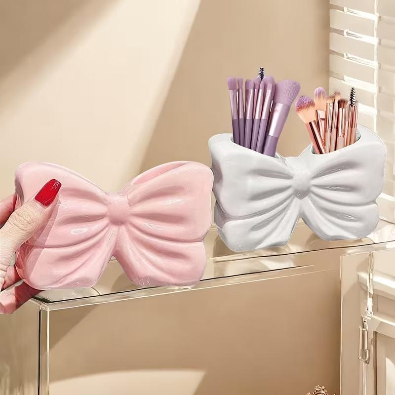 1pc Creative Bow Pen and Toothbrush Holder | Plastic, Freestanding, Ideal for Bedroom and Bathroom Decor, bathroom accessories