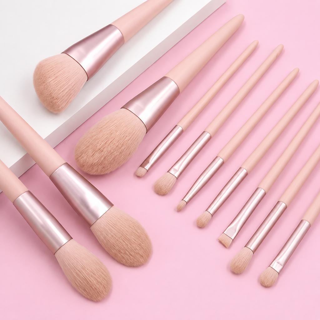 11-Piece Pink Makeup Brush Set with Storage Bag, Suitable for Beginners and Professionals, Foundation Brush, Soft Fluffy Brushes