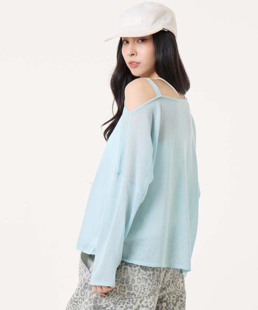 UNKNOWN PLANET Off-Shoulder Logo Long Sleeve Knit Light Blue