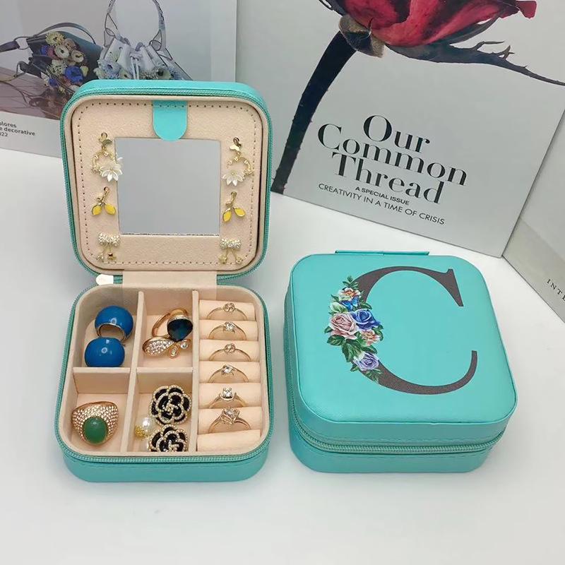 

Компактний поліуретановий футляр для зберігання ювелірних виробів для сережок і кілець