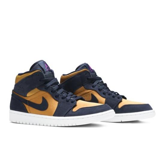 Air Jordan Air Jordan 1 Mid SE Premium Stain Gold 852542-401