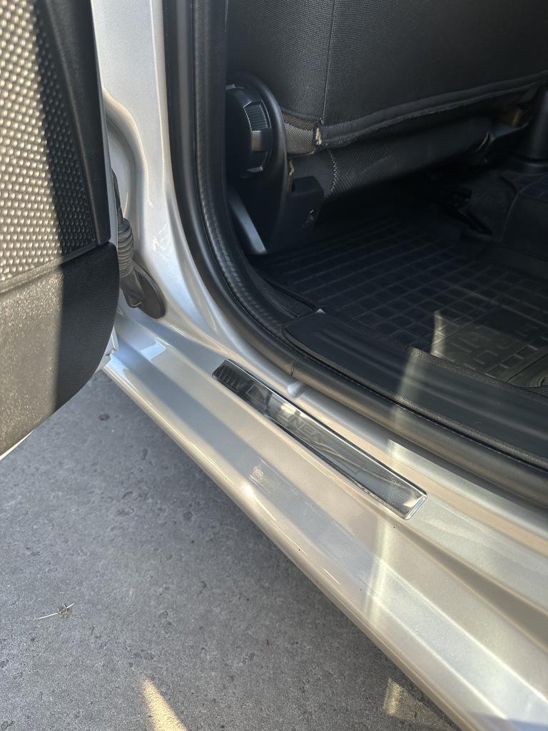 Dørterskler Carmos V1 (4 stk, rustfritt stål) for Fiat Linea 2006-2018