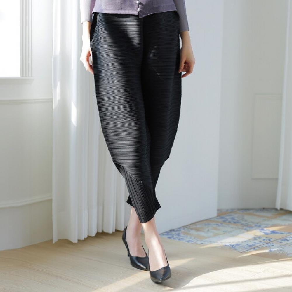 Plara Side Bending Balloon Pleats Pants