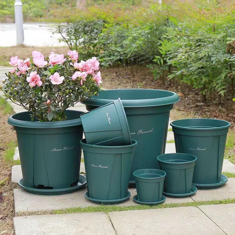 Green Mountain Root Control Plastic Flower Pot