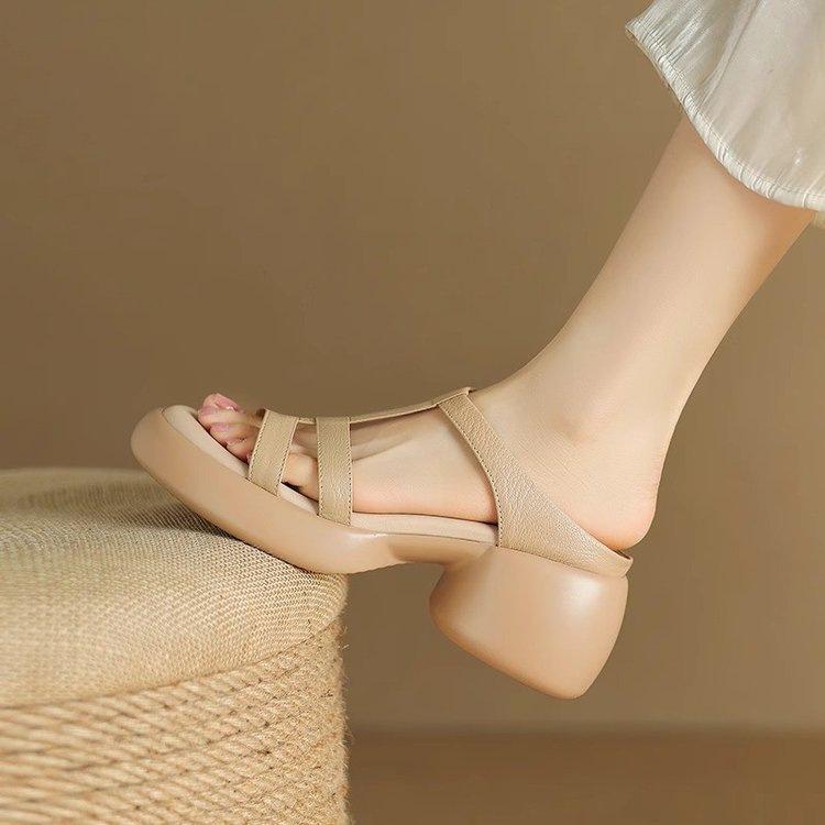 Soft leather high heels women's summer 2025 new versatile soft sole retro muffin thick bottom open toe thick heel sandals