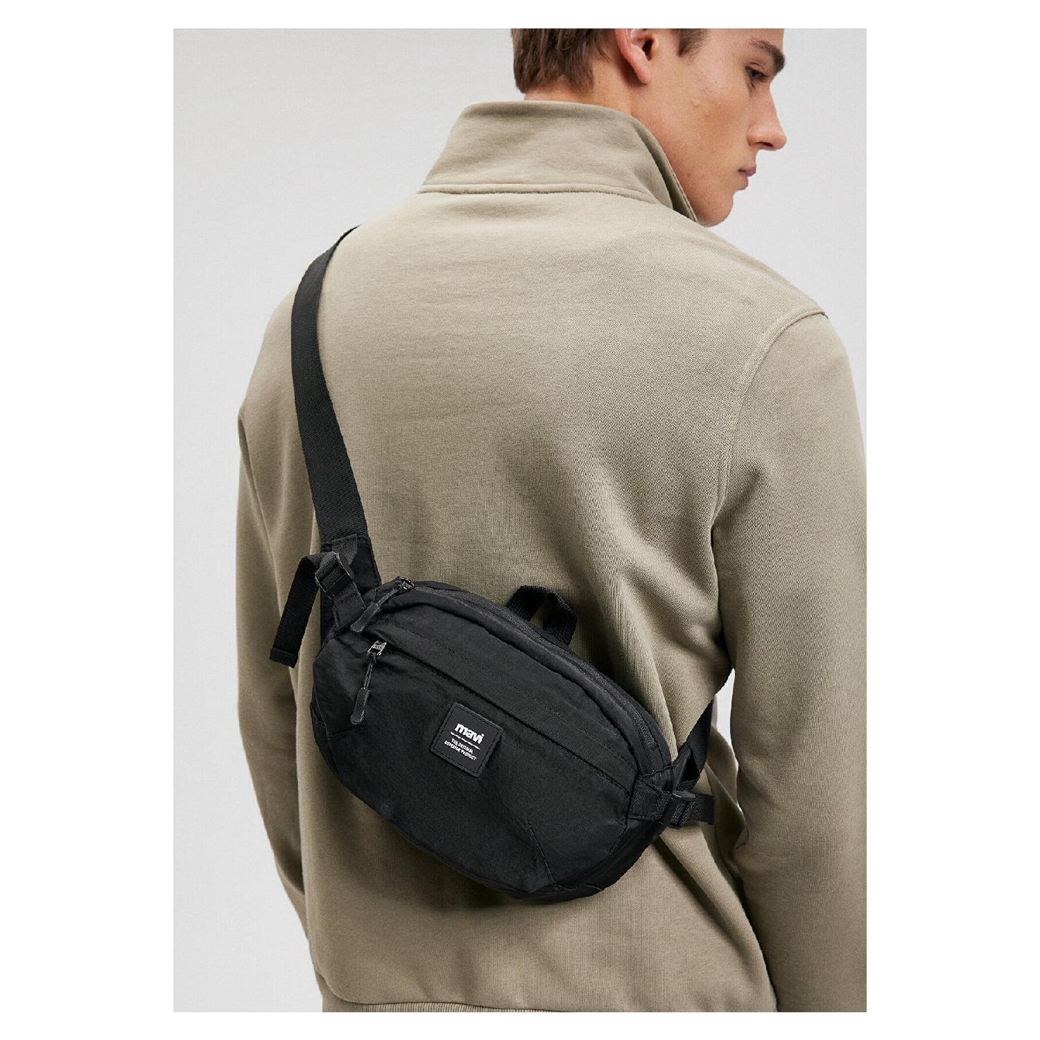 

Black Waist Bag 0911295-900