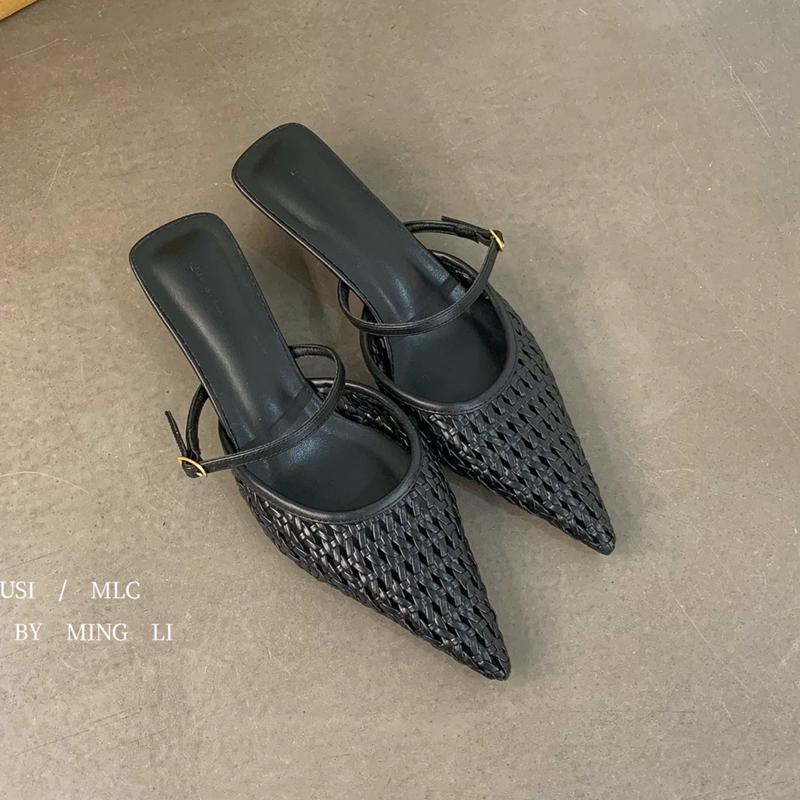 Fashion SUOJIALUN 2025 New Brand Women Slipper Fashion Weave Pointed Toe Slip On Ladies Mules Shoes Thin Low Heel Outdoor Dress Sandals