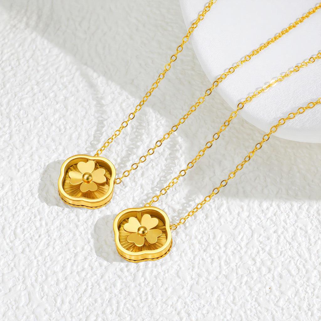 

Light Luxury Rotatable Four-Leaf Clover Necklace Titanium Steel Collarbone Chain Women Do Not Fade Temperament Commuting Versatile