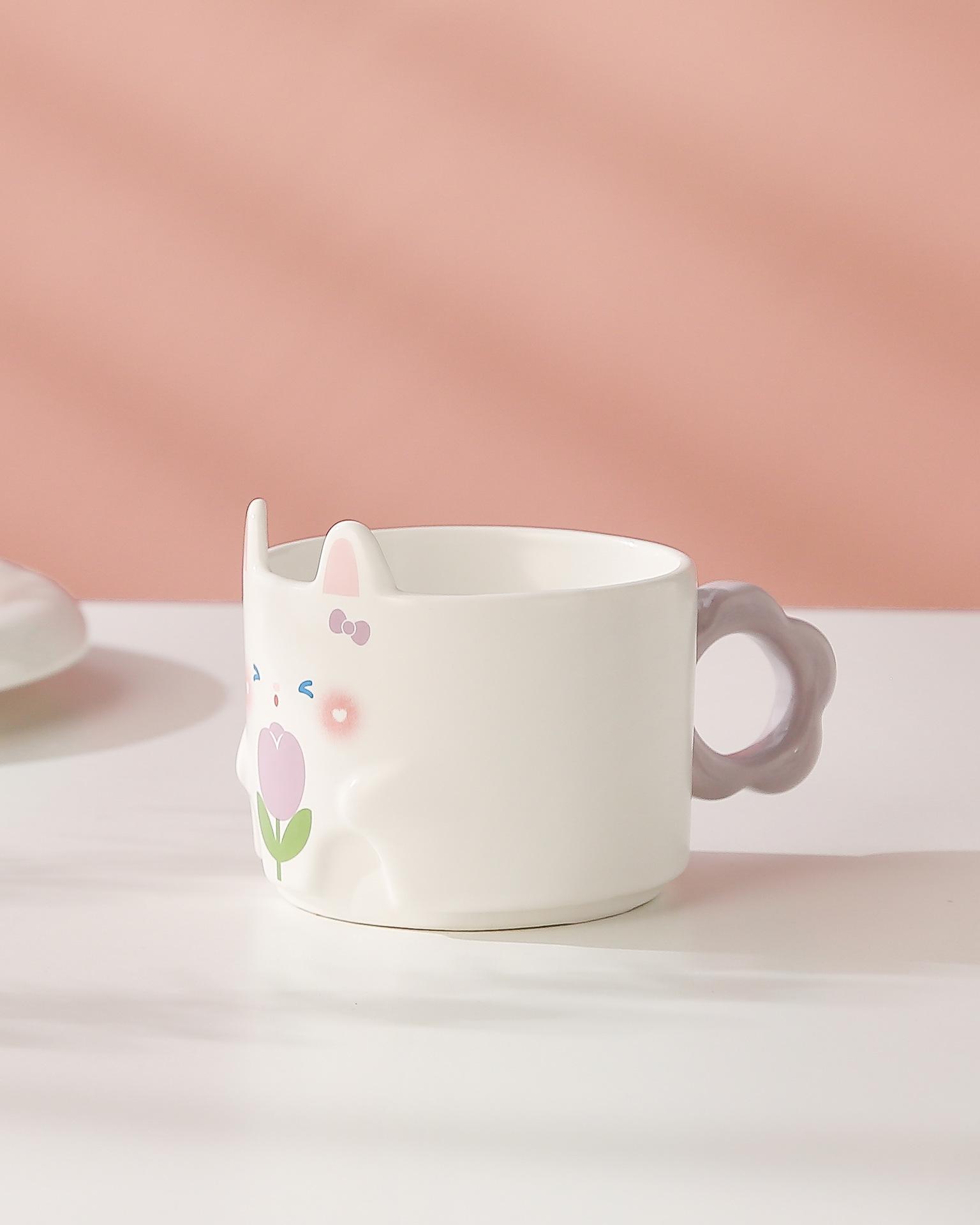 

320M Керамічні чашки з мультяшними кролячими вухами Милі чашки з мультяшними тваринами Креативні стаканчики з квітковими ручками Чашки для прикраси дому 320ML світло-фіолетового кольору