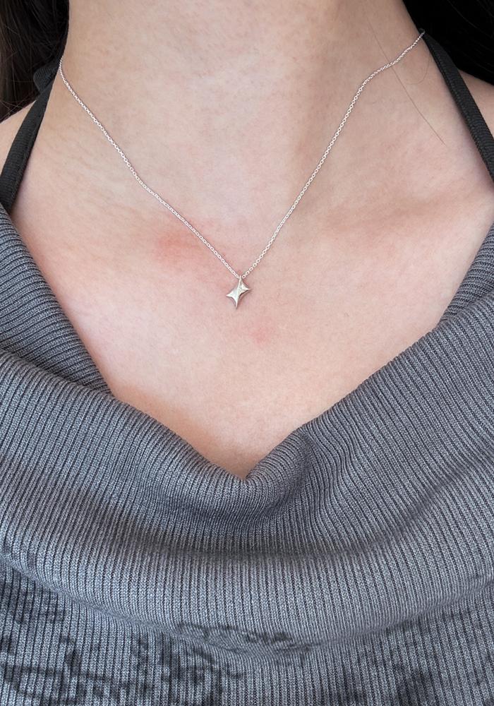 Overgrey Headlight Necklace 2 - Silver