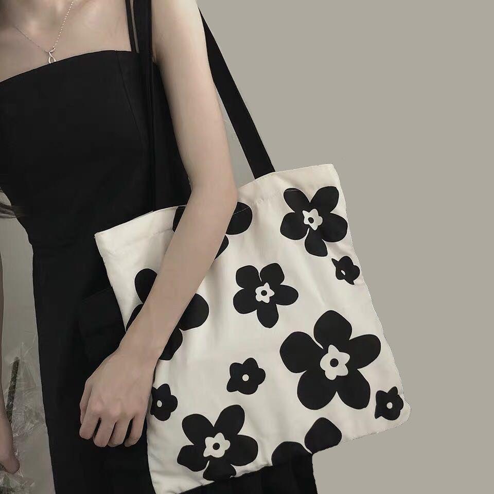 2025 Korean Style Heart Cloud Polka Dot Canvas Tote for Women