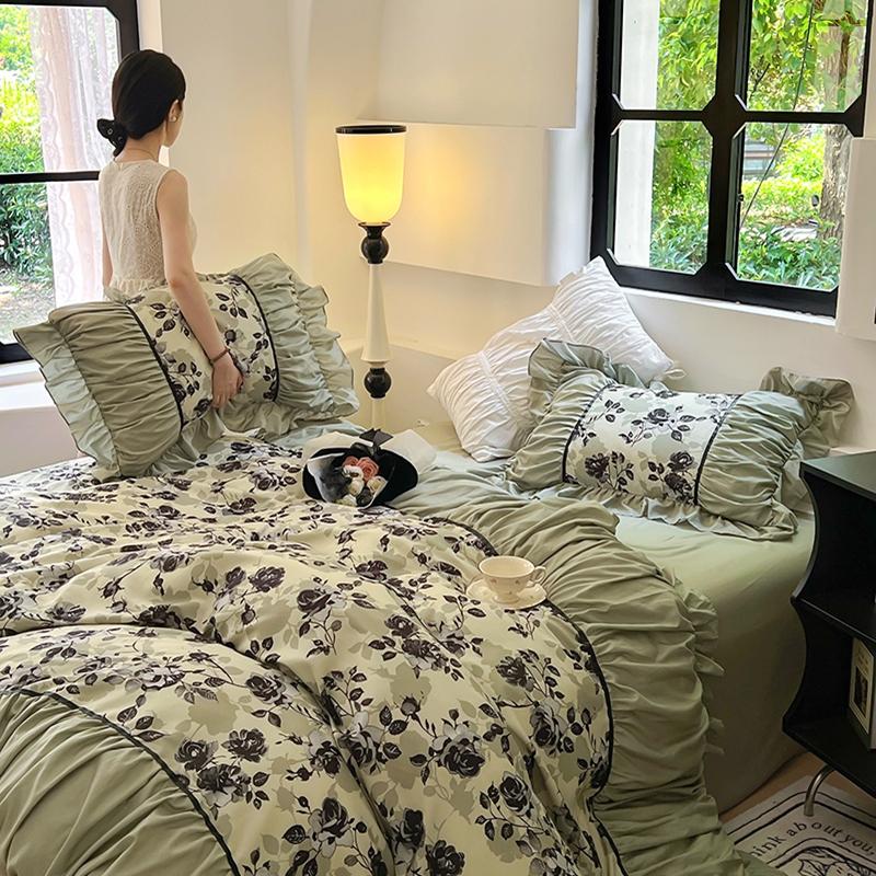 Vintage French Duvet Cover Set, Luxury Black Floral Bedding, Ruffle Design Pillowcases, Girl Woman Bedroom Decor Comforter Cover