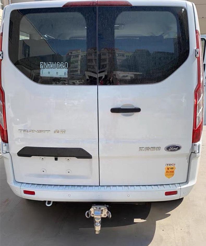 Ford New Transit T8 Tow Bar & Hitch: Compatible with Tourneo Custom for Rear Towing Hook Modification.