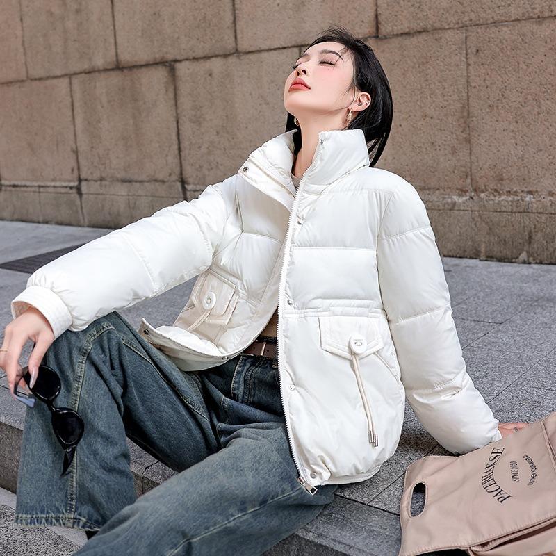 Daunenkleidung Damen kurze Modelle neue Winter locker verdickt Brotkleidung sieht dünn und trendy aus