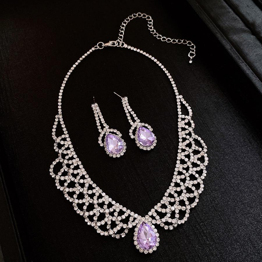 Luxusní sada náušnic a náhrdelníku s perlou a diamantem ve tvaru kapky vody - Elegantní dámská móda vysoké třídy