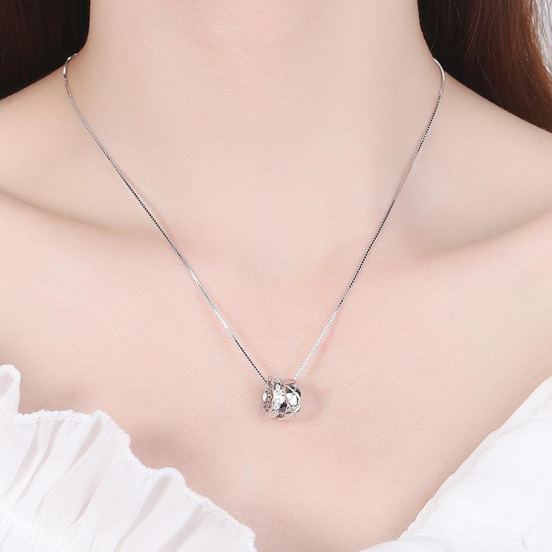 Creative ring necklace Women's double ring Simple temperament Clavicle chain Niche item jewelry Commemorative gift
