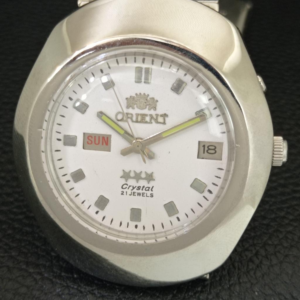 GENUINE VINTAGE ORIENT CRYSTAL AUTOMATIC JAPAN MENS WHITE DIAL WATCH a706311-1