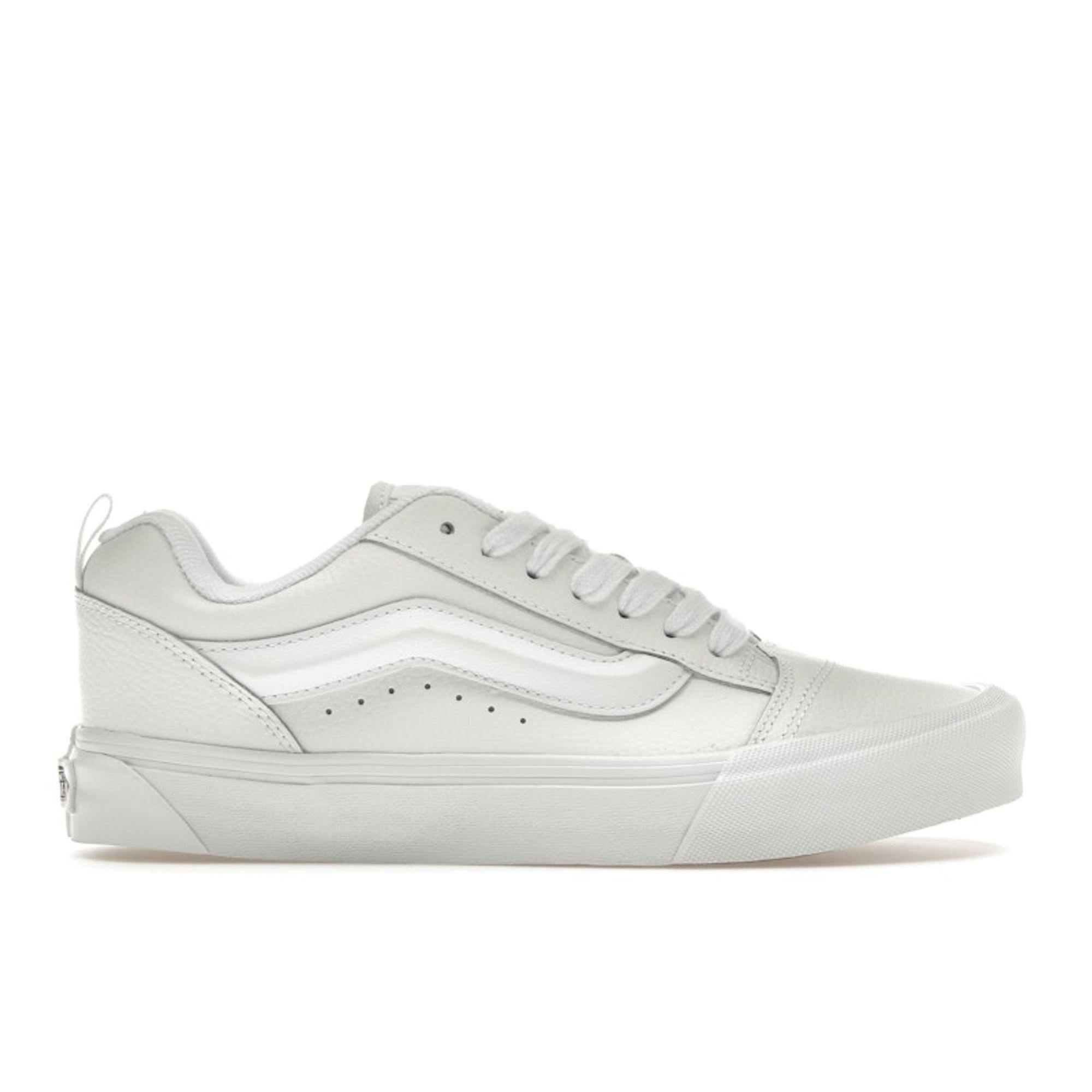 

Кроссовки Vans Knu-Skool True White Unisex VN0009QCW00 36.5