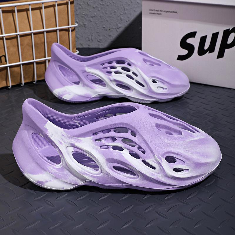 Große Größe Camouflage Kokosnussloch Schuhe Herren Sommer 2025 Neu Hohl Tasche Kopf Graffiti Sandalen Rutschfest Strand