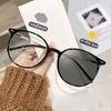 New Round Frame Fashion HD Anti Blue Light Photochromic Near Sight Eyeglasses New Light Sensing Color Changing Myopia Glasses for Women Men -4.0