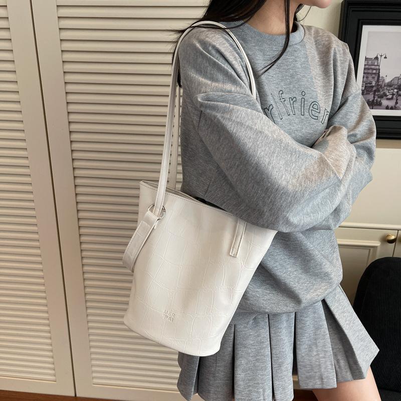 Casual Solid Color Trendy Fashion Stone Pattern Portable Bucket Bag Large Capacity New Summer Shoulder Commuter Bag