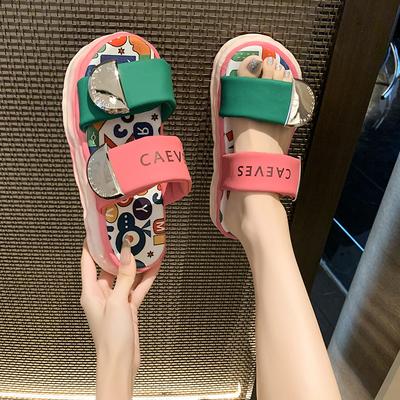 Fashion Platform Sandals and Slippers for Women To Wear In Summer 2025 New Internet Celebrity Cute Graffiti Beach Sandals Flip-flops