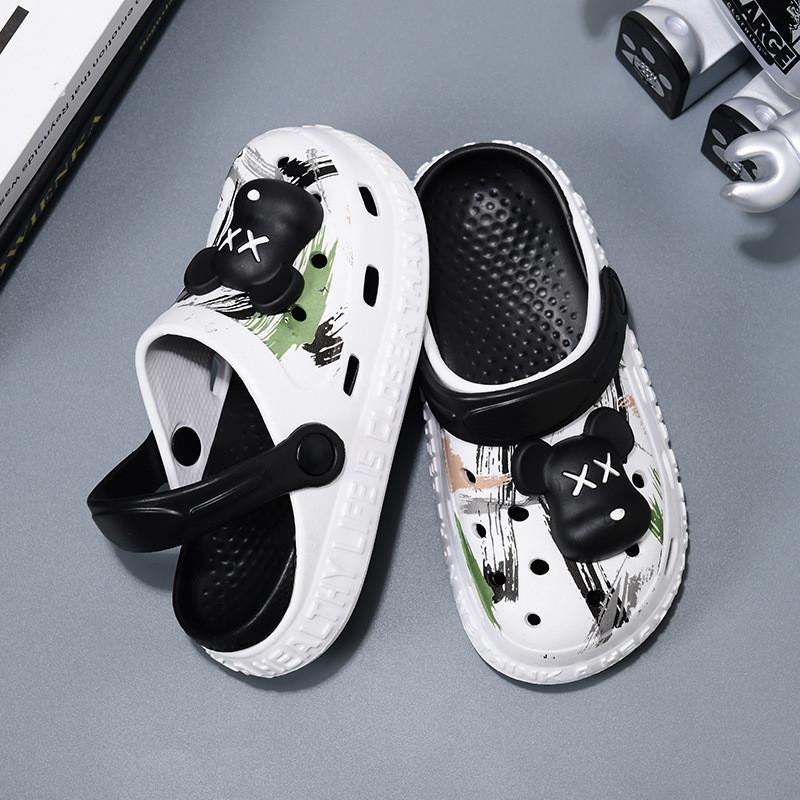 And Trendy Lightweight Indoor And Outdoor Clogs For Kids With Breathable Eva Material