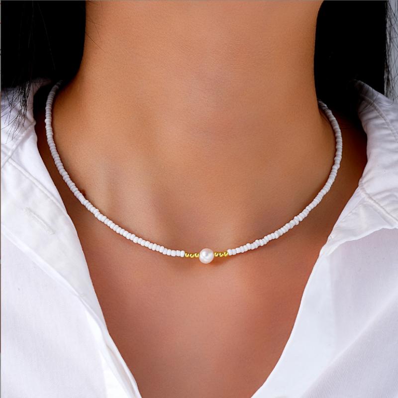 

Bohemian Rice Beads Pendant Necklace for Women Handmade Imitation Pearl Colorful Beaded Choker Summer Beach Jewelry