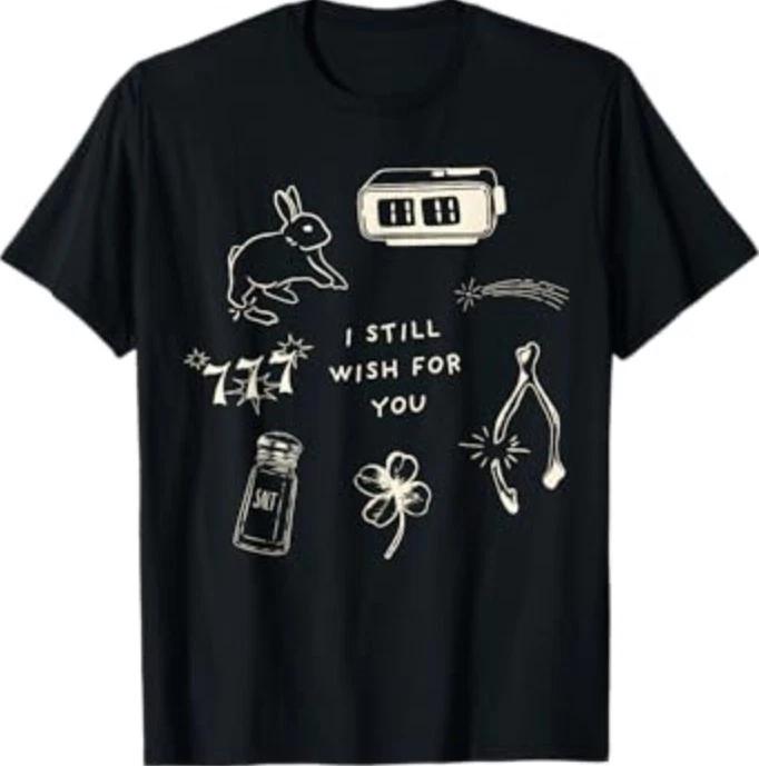 

Lucky Charm Collage T-Shirt M