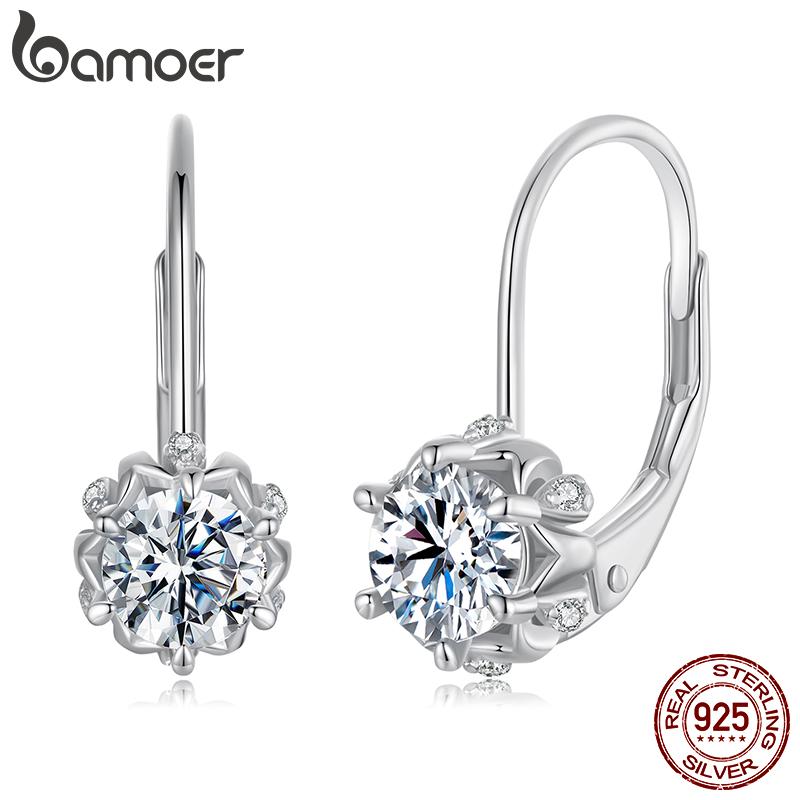 BAMOER Platinum Plated Moissanite Flower Earrings for Women, Round Cut Lab Diamond 925 Silver Hypoallergenic Earrings