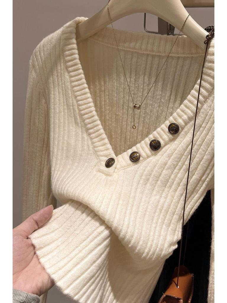 Elegant V-neck Slim Pullover Sweater - New Winter Style, All-Match French Long-Sleeve Top