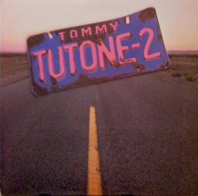 LP Schallplatte TOMMY TUTONE - Tommy Tutone-2 FC37401 Columbia 1981 US Rock Gebraucht
