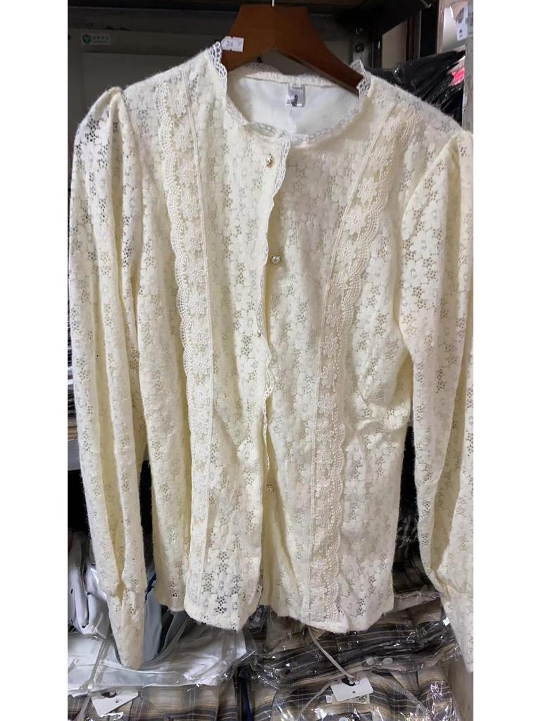 Women's French Lace Lantern Sleeve Top: Autumn/Winter Brushed Crochet Hollow-Out Shirt