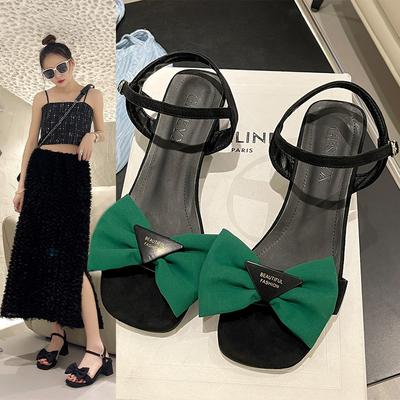 Sapatos de mulher – Sandálias de salto