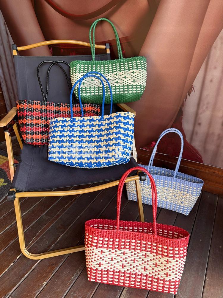 Plastic Woven Women's Handbag Handmade Bohemia Storage Basket Contrast Tote Bag Designer Summer Beach Bag Female Shoulder Bags