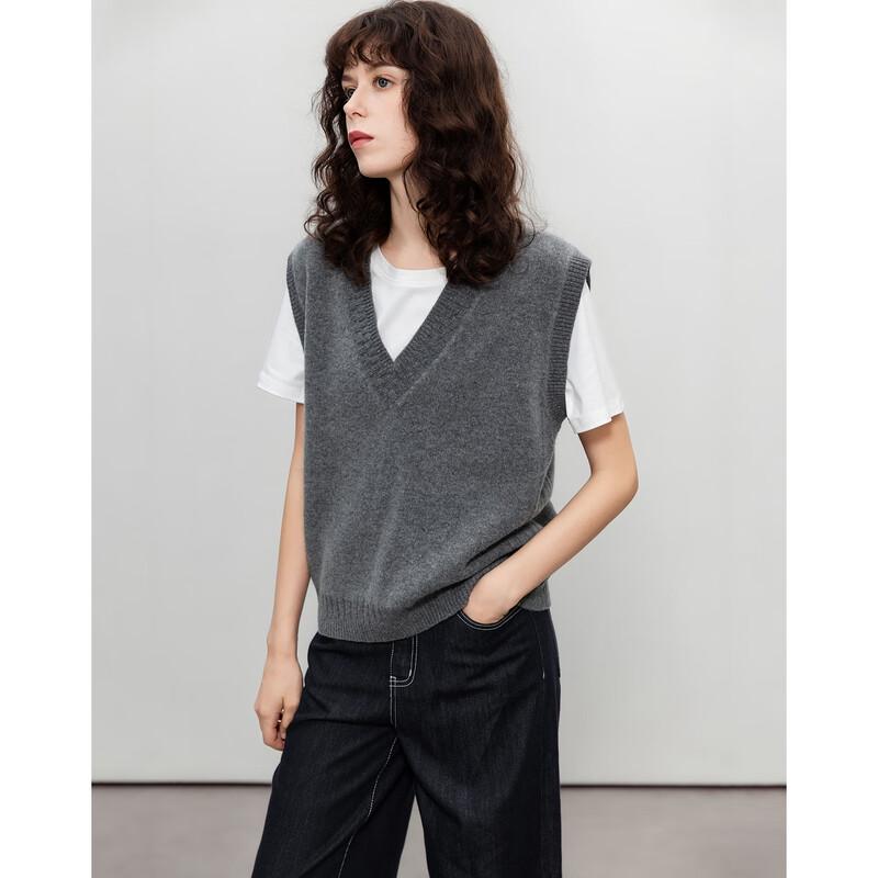 Women's Lambswool V-Neck Knit Vest