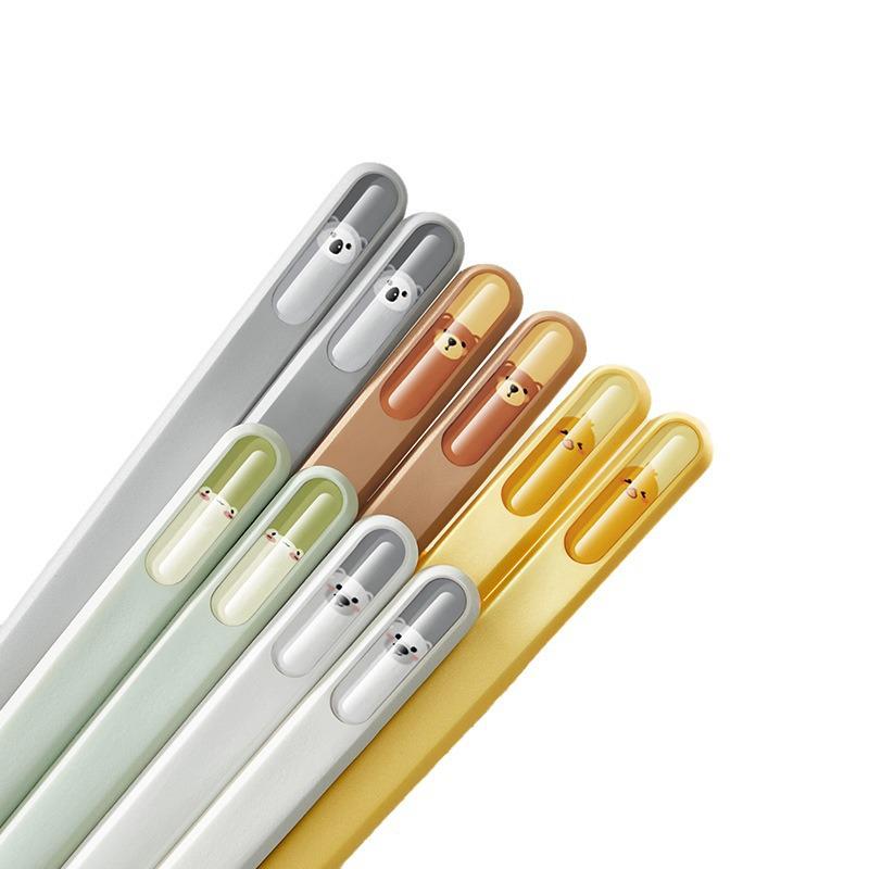 Cartoon Antibacterial Non-slip High-Temperature Resistant Alloy Chopsticks - Mildew Proof, High-End Design for One Person.