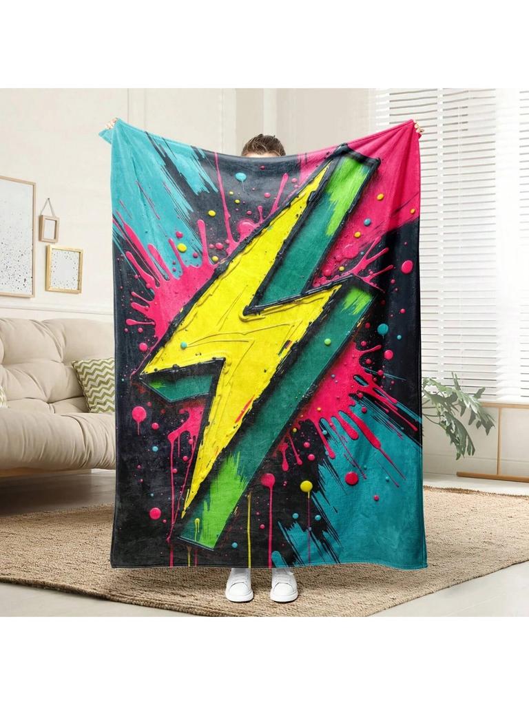 Comfortable Lightning Pattern Fleece Blanket - Soft High-Definition Digital Print All-Season Throw, Polyester, Machine Wash