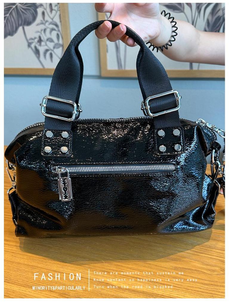 Luxusní dámská crossbody kabelka z roku 2025: Velká kapacita, evropská a americká móda, ideální pro maminky