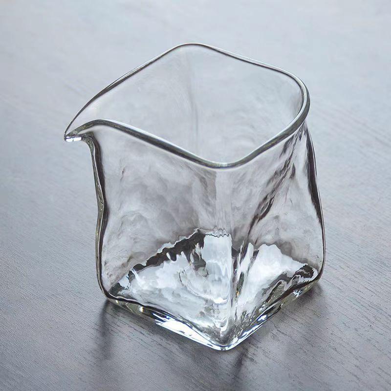 260ml Japanese Square Tea Ceremony Thicken Glass Fair Cup Tea Pitcher Chahai Household Tea Separator Kung Fu Tea Set Accessories